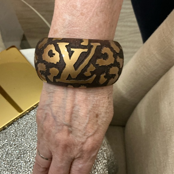 Louis Vuitton Runway Bracelet - Picture 2 of 14